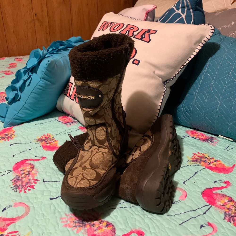 Coach boots